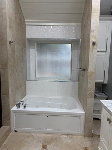 Building Photo - 1902 High Meadow Dr