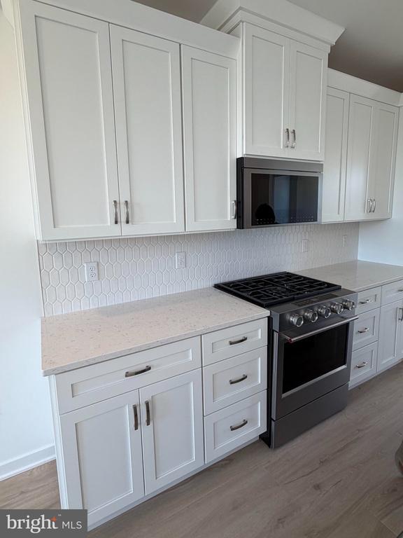 Building Photo - 105 Brianna Ct