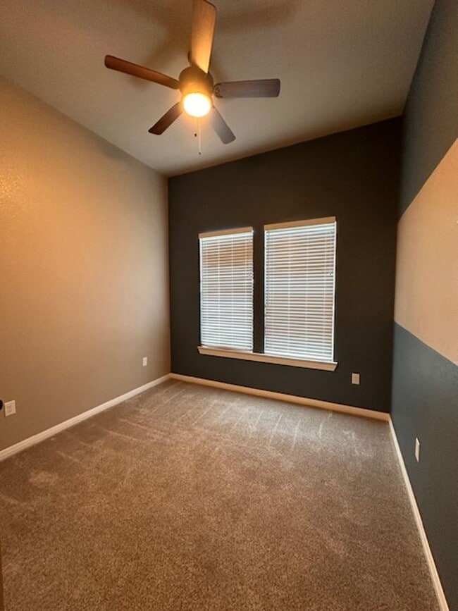 Building Photo - Beautiful home in Lorena ISD