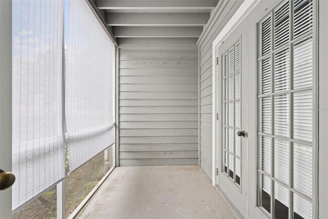 Building Photo - 11811 Skylake Pl