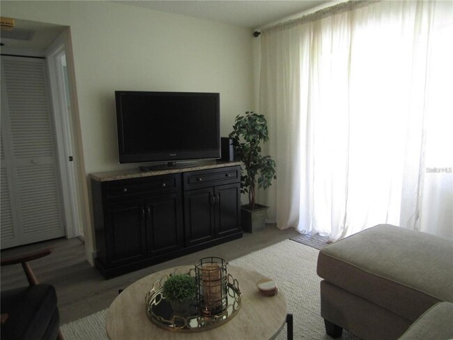Building Photo - 4516 Longwater Chase
