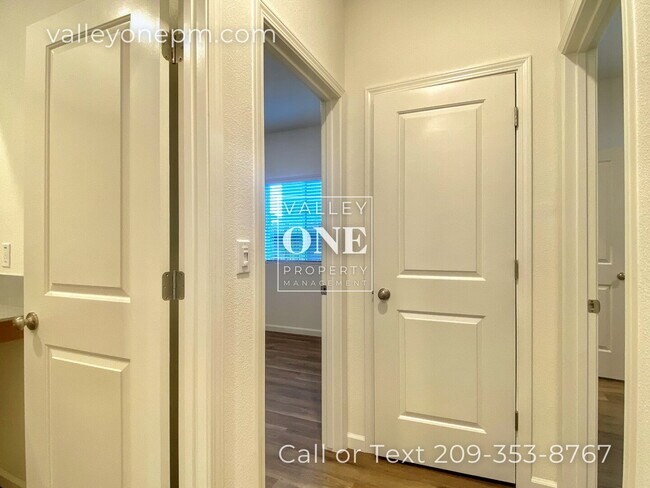 Building Photo - COMING SOON! 4 bedroom, 3 bath, pet-friendly NEWER HOME with Solar