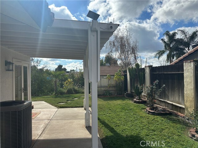 Building Photo - 35455 Beech Ave