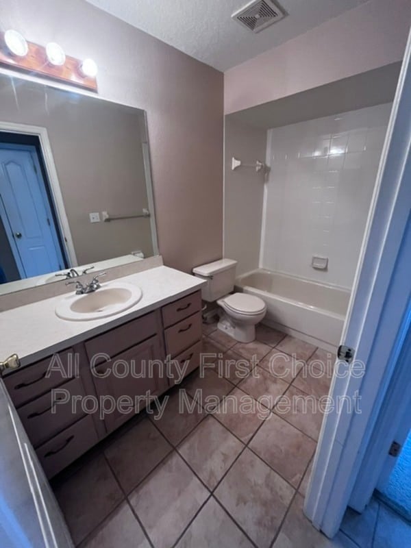 Building Photo - 11228 Corey Pavin Ln