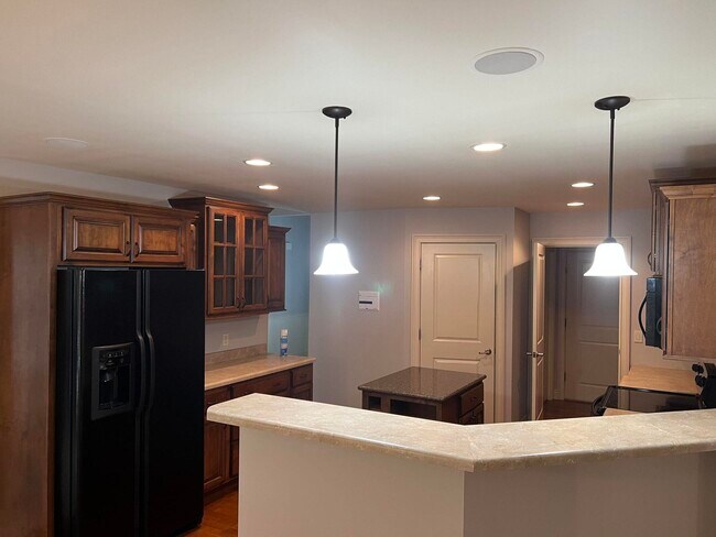 Building Photo - 3304 Longfords Mill Dr