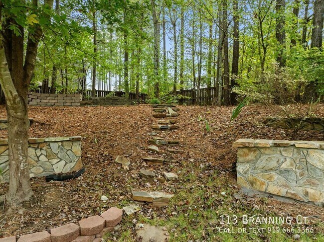 Building Photo - 113 Branning Ct