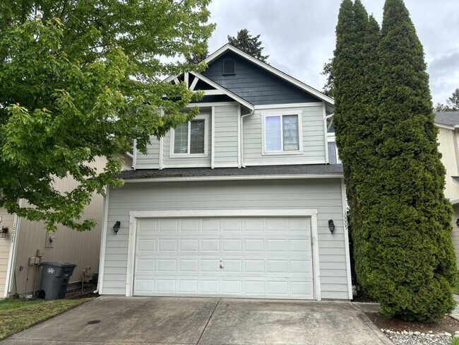 Building Photo - Stunning 3-Bedroom Home in Puyallup's Silver Pointe For Rent!