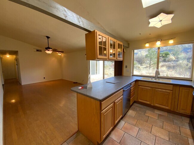 Building Photo - 4 Bedroom Single Story Home Available Near Tramway Blvd NE & Copper Ave NE!