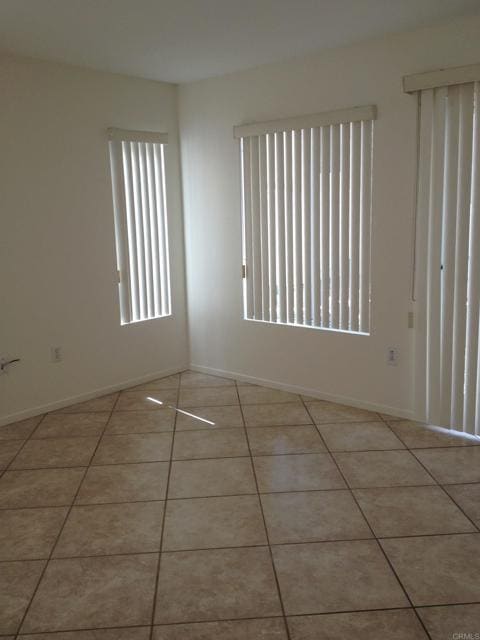Building Photo - 1374 Serena Cir