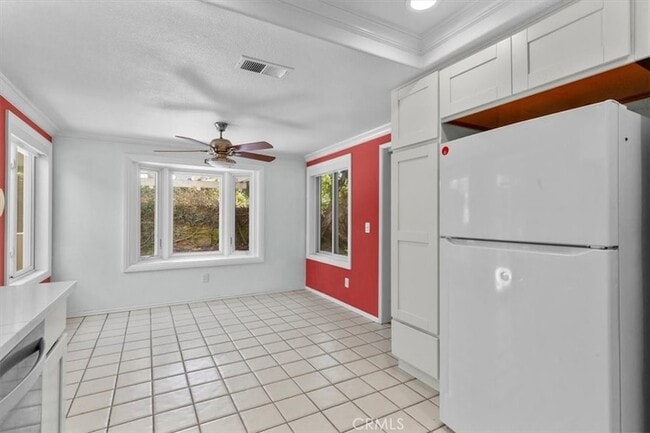 Building Photo - 27342 Capricho