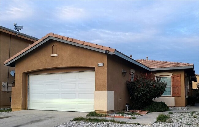 Building Photo - 14344 Honey Hill St