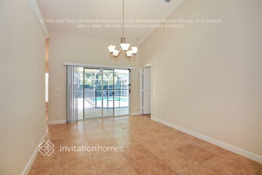 Building Photo - 5148 NW 47th Ave