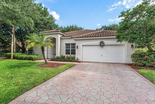 Building Photo - 4378 Danielson Dr