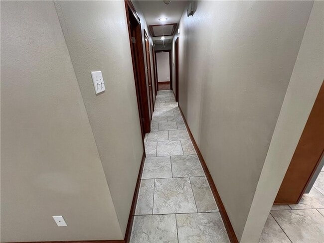 Building Photo - 3508 Decomine St