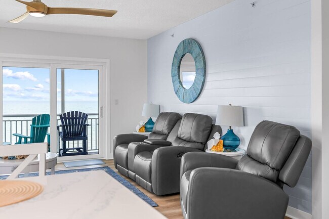 Building Photo - 205 Jimmy Buffett Mem Hwy