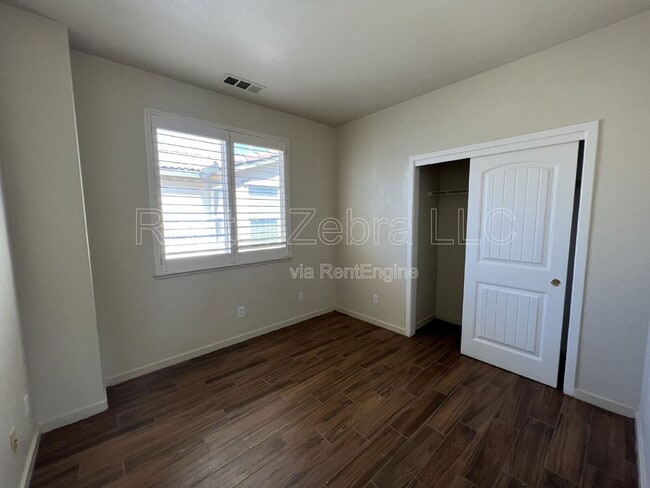 Building Photo - 1359 Rincon Dr