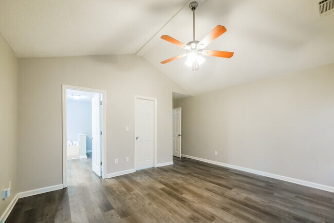 Building Photo - 4891 Country Cove Way