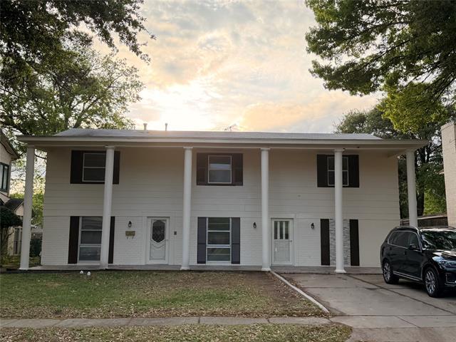 Building Photo - 721 Lexington Dr