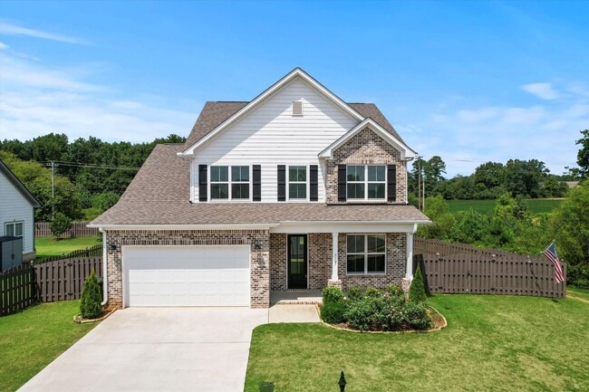 Building Photo - Charming and Spacious 4-Bedroom Home with Bonus Room and Private Backyard