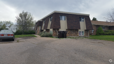 Building Photo - 1942 Pecan St