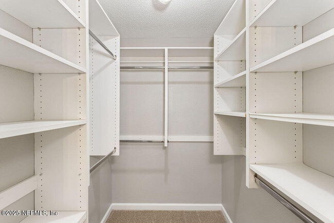 Building Photo - 6561 Mission Ct