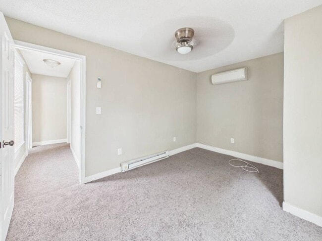 Building Photo - 207 Wellford St