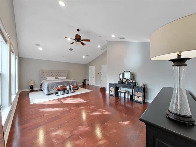 Building Photo - 4313 W Granada St