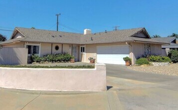 Building Photo - 3BD/2BA Single-Story Home in Huntington Beach