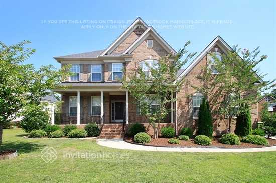 Building Photo - 1000 Woodkirk Ln