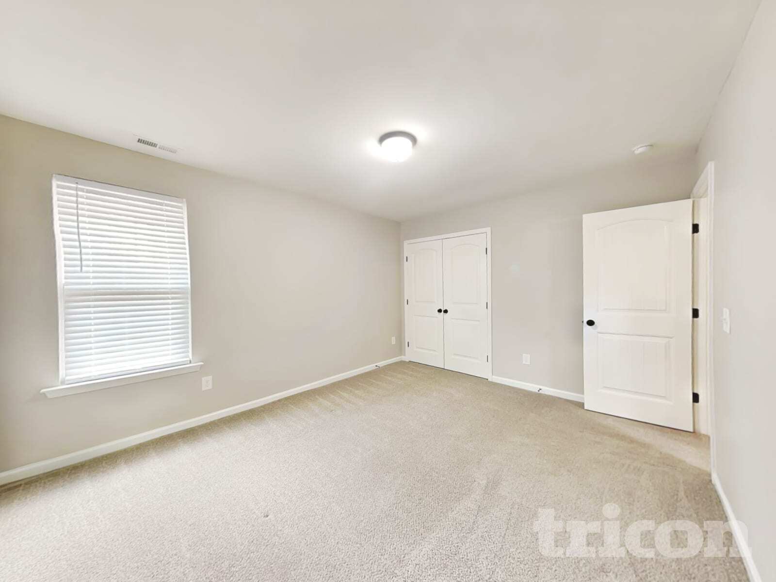 Building Photo - 31 Burr Oak Cir