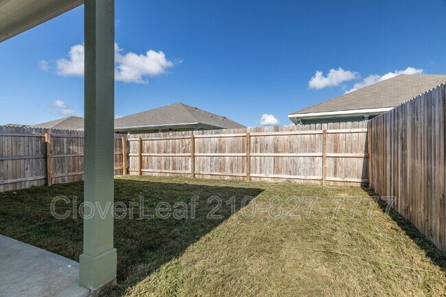 Building Photo - 610 Ashers Pl