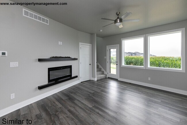 Building Photo - Experience Home Perfection in Style! Spacious 3-Bed Home Coming Up in Ankeny!