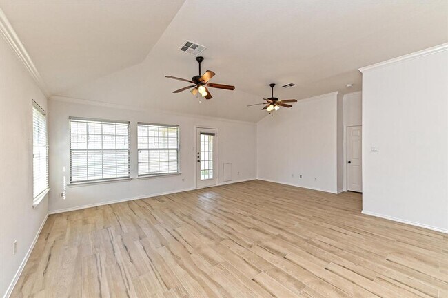 Building Photo - 14604 Dreamtime Ln