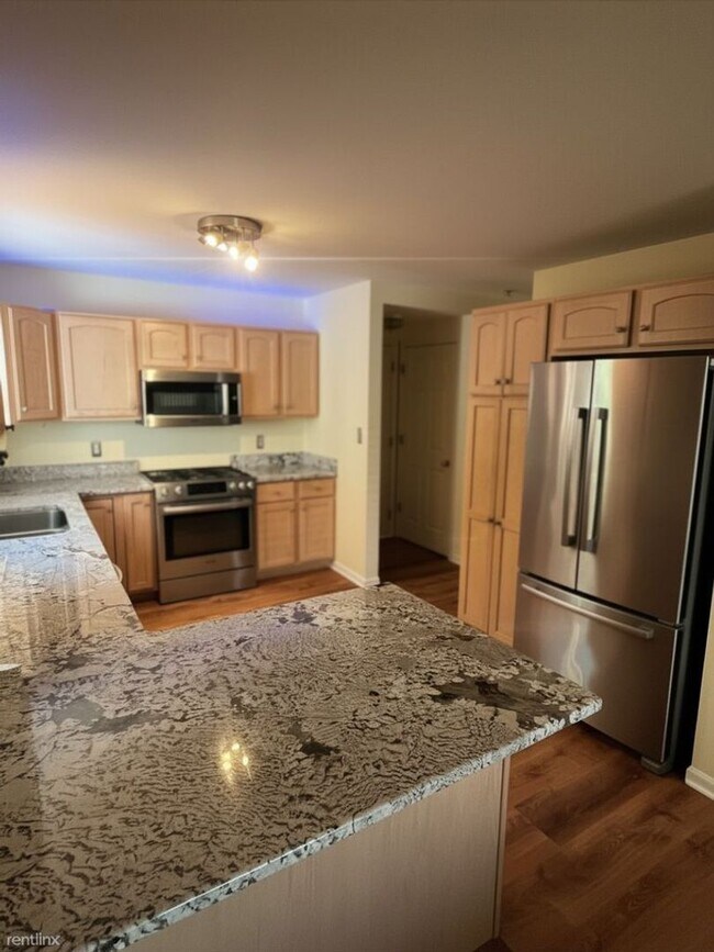 Building Photo - Single-Family Home For Rent in Whitmore Lake