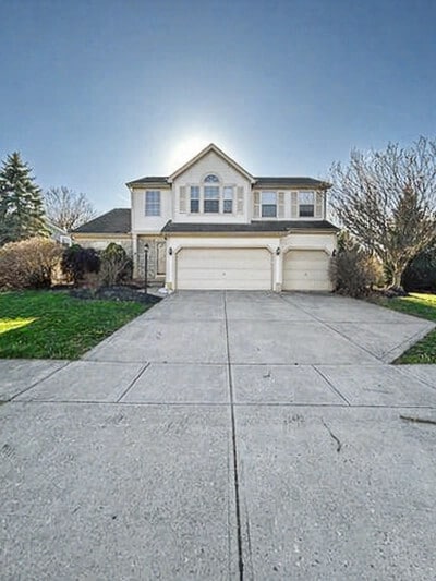 Building Photo - 6330 Wyler Dr