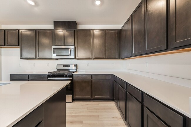 Building Photo - Brand New 2025 Home with 3 bedrooms,  3 ba...