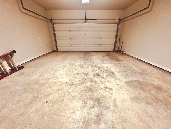Building Photo - 18102 Pomelo Ln