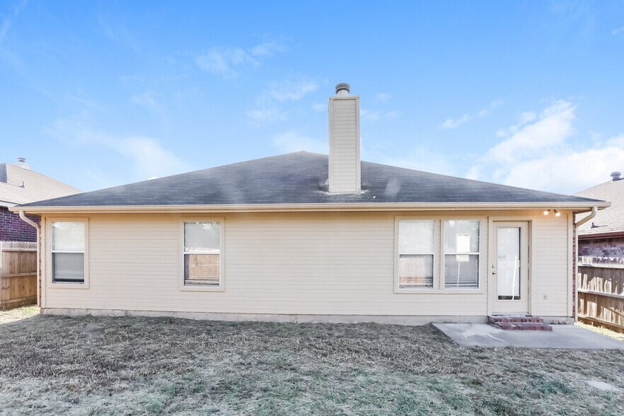 Building Photo - 1303 Coronado Ln