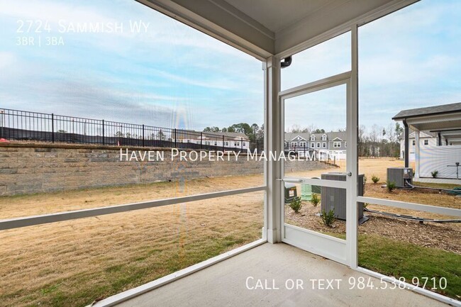 Building Photo - 2724 Sammish Way