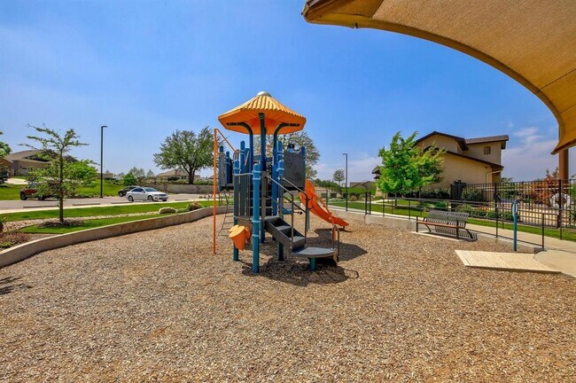 Building Photo - 173 Riverhill Dr