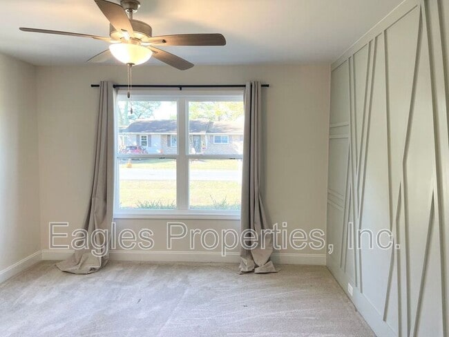 Building Photo - 416 Wade St