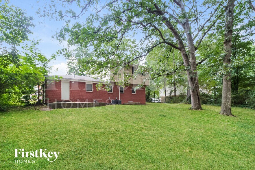 Building Photo - 6818 Tralee Dr