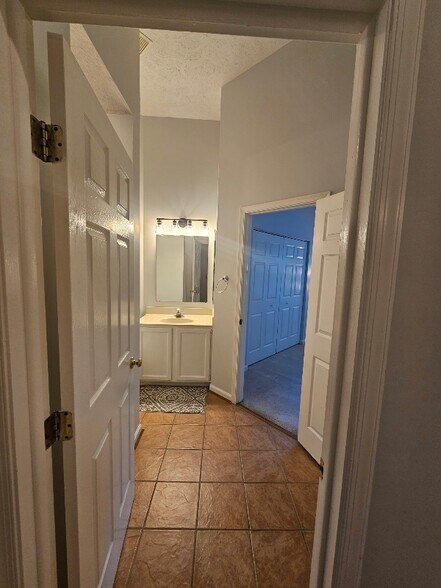 Building Photo - 12217 Eagles Nest Ct