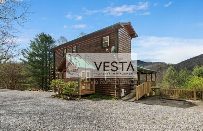 Building Photo - 131 Tanner Trail