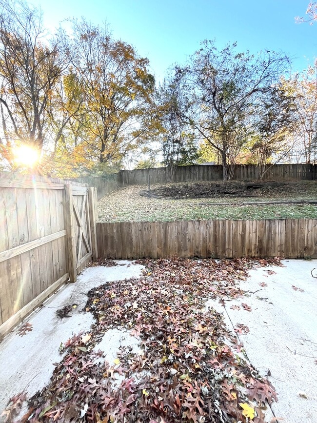 Building Photo - 97 Pecan St