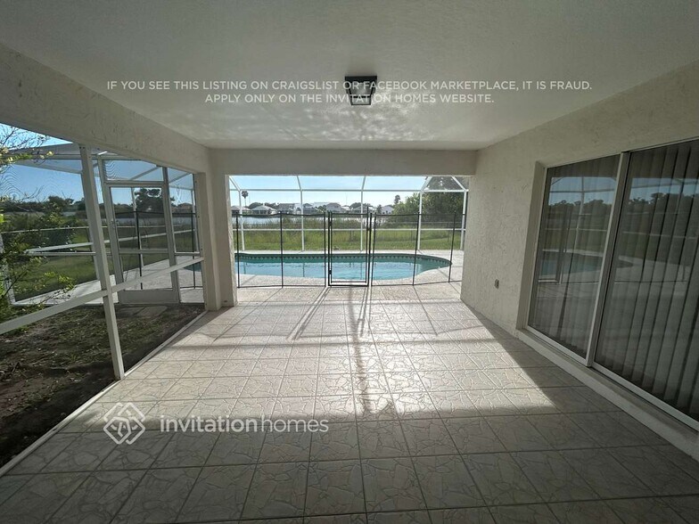 Building Photo - 5190 Old Ashwood Dr