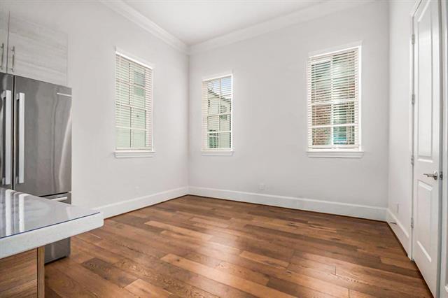 Building Photo - 9663 Kings Cross Station