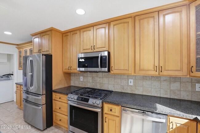 Building Photo - 1425 Amsterdam Ave