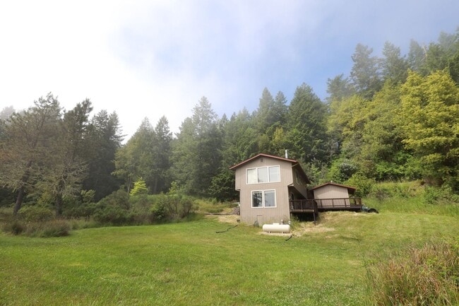 Building Photo - 8803 Fickle Hill Rd