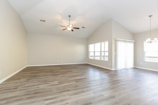 Building Photo - 6308 Eli Dr